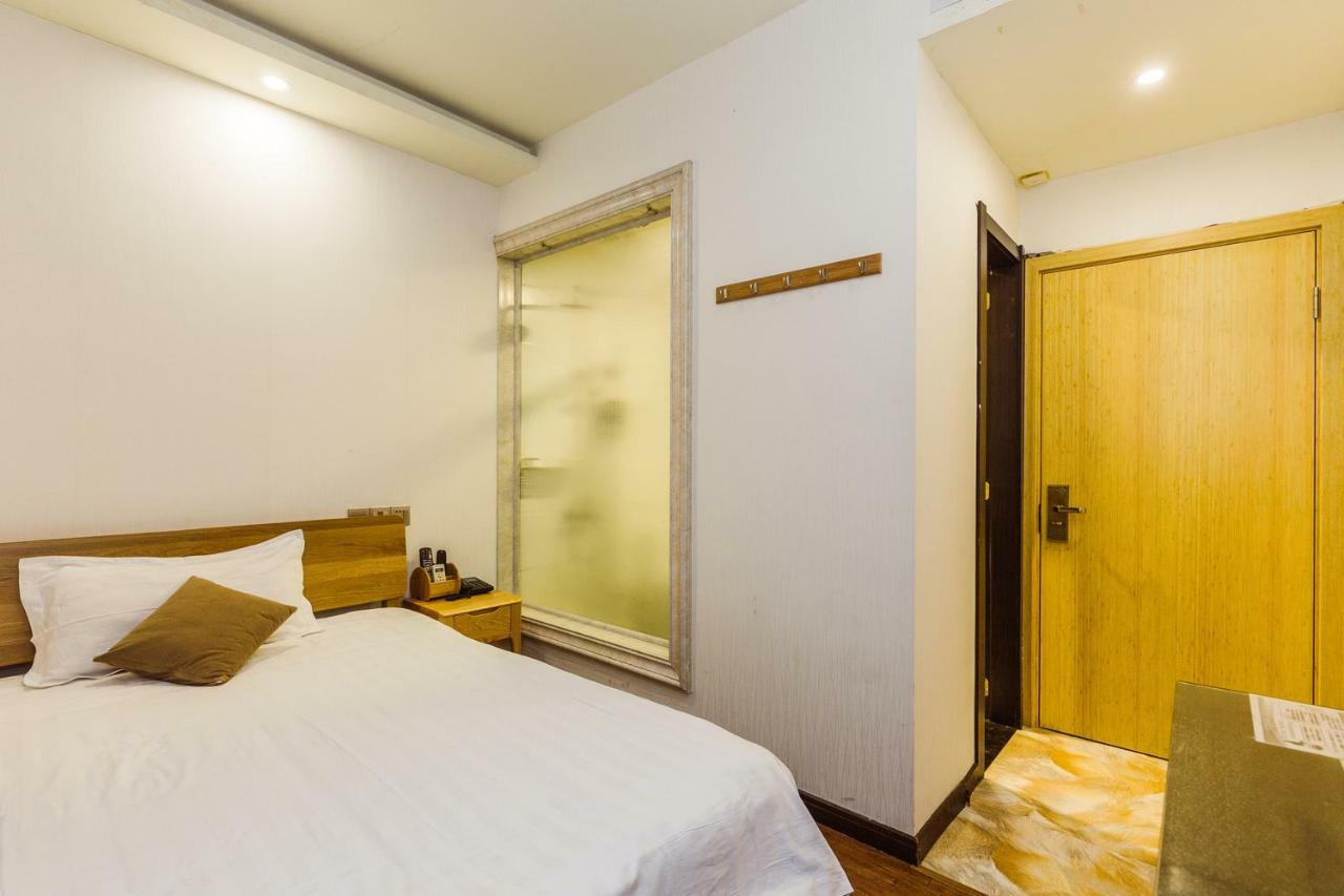 J Hotel เซี่ยงไฮ้ ภายนอก รูปภาพ