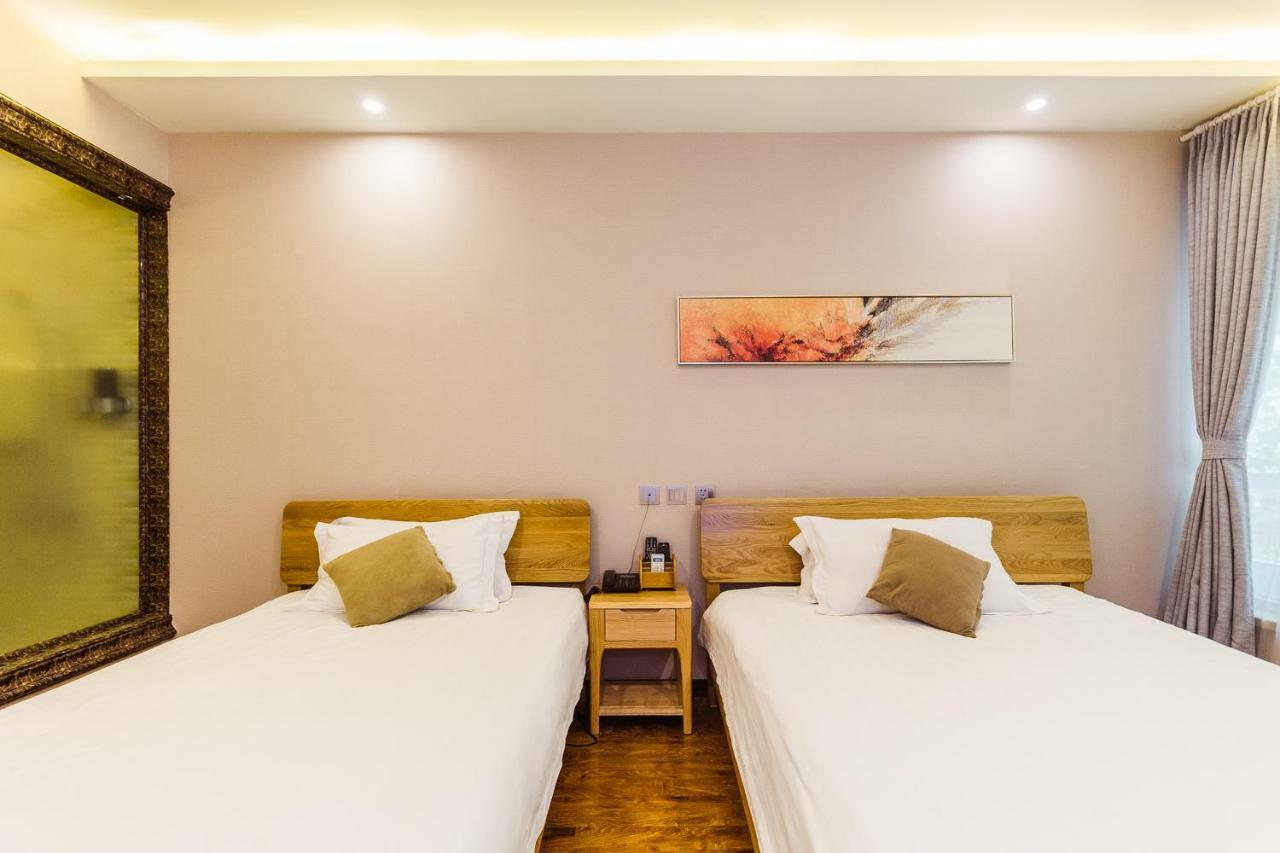 J Hotel เซี่ยงไฮ้ ภายนอก รูปภาพ